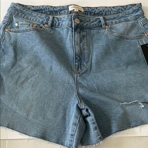 Eloquii Blue Jean Shorts Classic Mid-Thigh Length